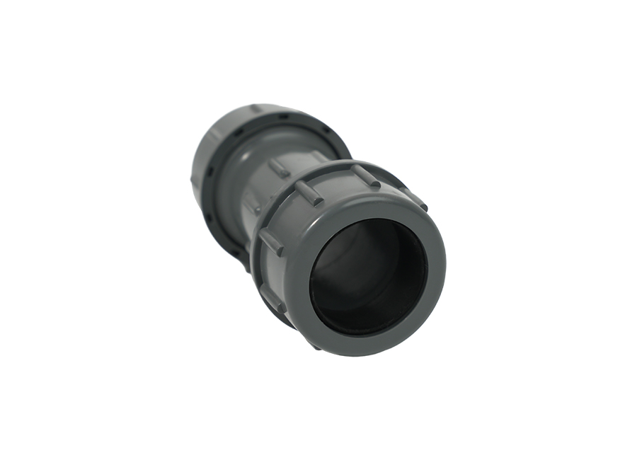 Giunto a compressione in PVC Giunto a compressione in PVC