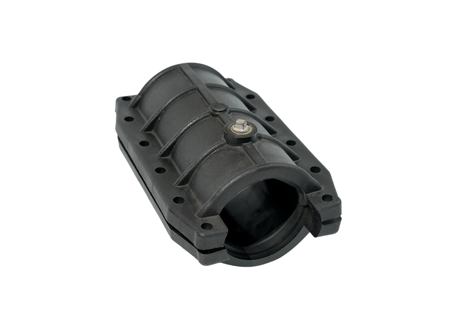 Sezione riparazioni di emergenza in HDPE Sezione riparazioni di emergenza in HDPE